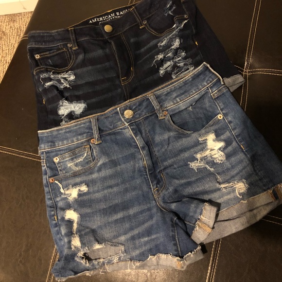 Shorts - Picture 1 of 2